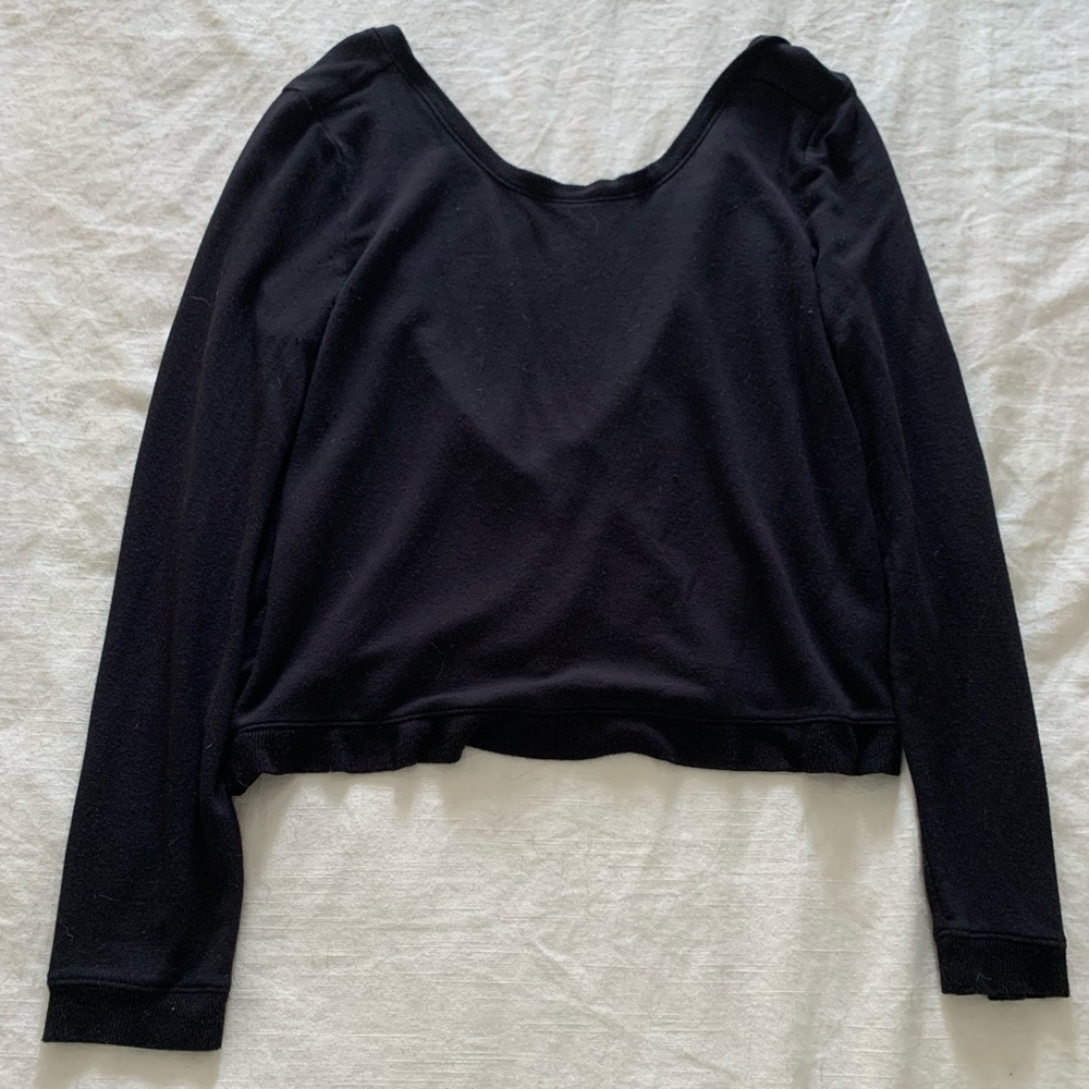 Good American cropped long sleeve